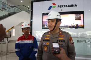 Kapolda Riau turun ke Dumai pimpin penyelidikan kilang minyak Pertamina terbakar