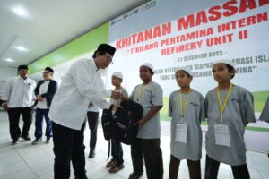 200 anak dari keluarga dhuafa ikuti sunatan massal Pertamina Dumai