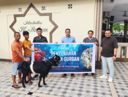 Berbagi Idul Adha, Citymall Dumai serahkan dua ekor hewan kurban ke warga sekitar