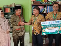 Dukung literasi anak, Apical Dumai salurkan ratusan buku ketiga sekolah dasar