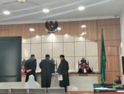 Sidang Pledoi kasus tanah di Dumai, PH Inong tunjukkan bukti autentik dokumen
