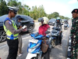 Razia tertib lalu lintas di Perumahan Bukit Datuk Dumai, Petugas tegur 110 pengendara