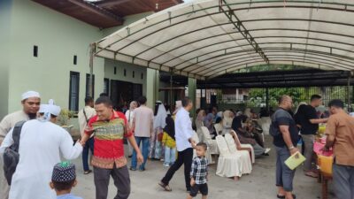 Halal bihalal Dirut BUMD Pelabuhan Dumai ramai dihadiri warga dan pejabat daerah