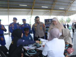 Program Jalur Polres Dumai salurkan sembako dan layanan kesehatan warga di Pesisir Pantai