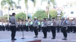 Kapolres Dumai resmikan pemecatan tidak hormat dua anggota dari Kepolisian