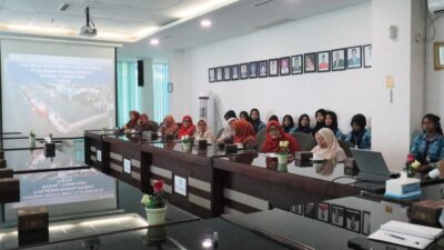Siswa SMKN 2 Teluk Kuantan kunjungan belajar ke Pelindo Dumai