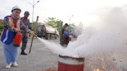 Pelindo Dumai simulasikan penanganan kebakaran di area pelabuhan