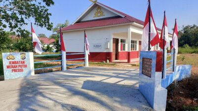 Polres Dumai rampungkan Jembatan Merah Putih akses vital bagi pelajar di SDN 017 Bukit Timah