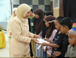 Rayakan HUT ke 26, Persatuan Wanita Pertamina Kilang Dumai santuni anak kurang mampu dan lansia dhuafa
