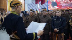 Wawako Sugiyarto sah memimpin IKJS Dumai usai dilantik Walikota Paisal