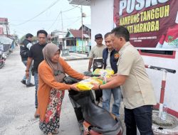 Kasat Narkoba Polres Dumai pimpin Operasi Pangan Murah di Kampung Tangguh Anti Narkoba