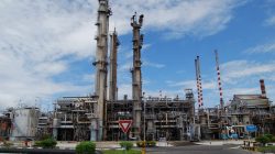 Pastikan Keandalan Kilang Minyak Dumai, Pekerja Pertamina Terapkan Prosedur Ketat dalam Operasi