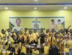 Edwar Randa ditemani Istri pimpin serangkaian kegiatan Peringatan HUT ke 62 Partai Golkar Dumai